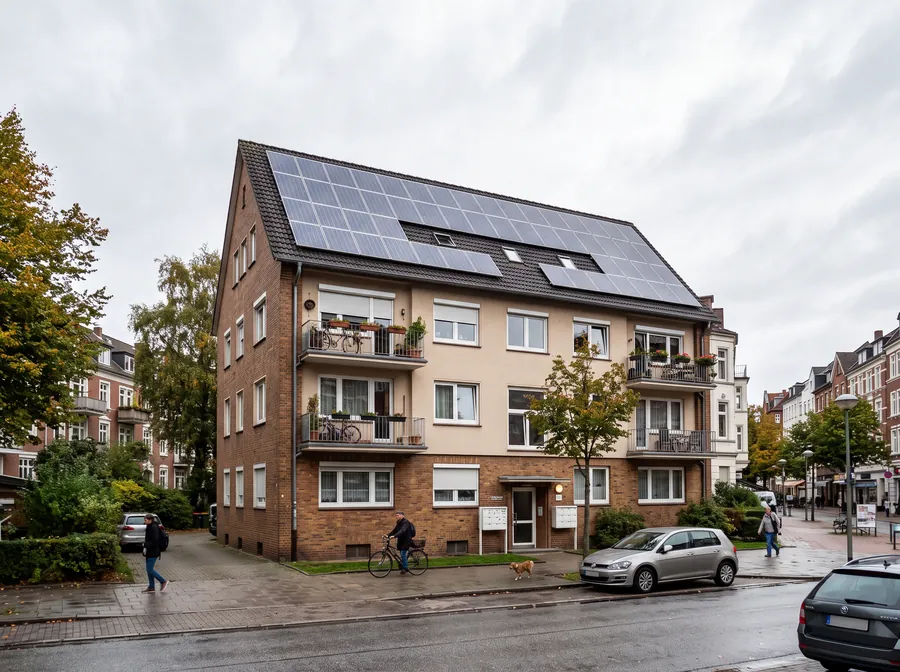 Mehrfamilienhaus mit Solaranlage